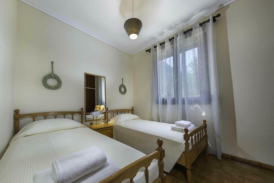 Vila To Ktimataki Agios Gordios  Exteriér fotografie